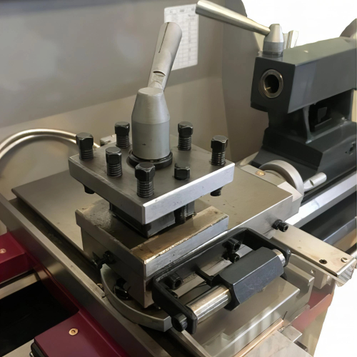 Tour métaux monophasé L. 750 mm - 750 W 230 V 50 Hz