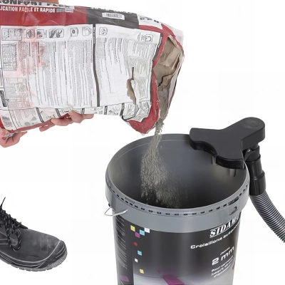 Embout d'aspiration à connecter sur aspirateur pour seau de malaxeur 2