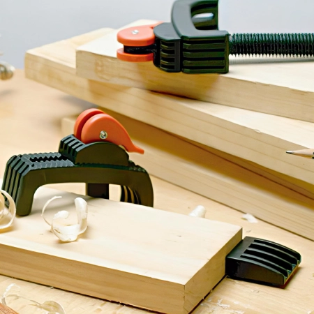 Valet d'établi réglable