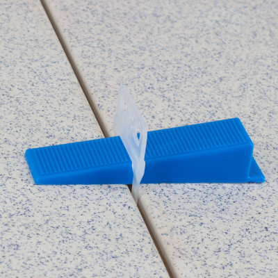 Lot de 100 cales auto-nivelantes pour croisillon de carrelage - Largeur 23 mm - Longueur 88 mm