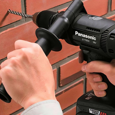 Perceuse visseuse percussion 57 Nm 18 vitesses sans fil 18V - 5,0 Ah Li-Ion Panasonic - EY7950LJ2S - Alsafix