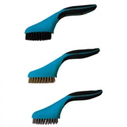 Assortiment de brosses et brosses métalliques